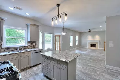 2520 Potomac View Court, Grayson, GA 30017 - Photo 12
