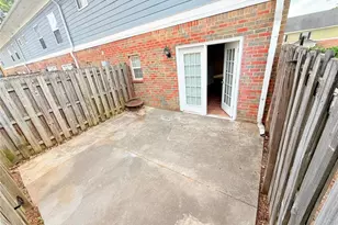 300 Summer Pl, Norcross, GA 30071 - Photo 16