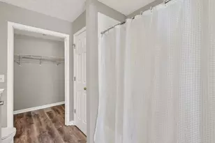 128 Creekwood Dr, Woodstock, GA 30188 - Photo 24