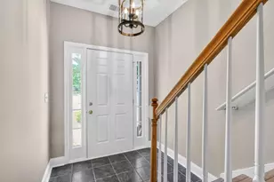 128 Creekwood Dr, Woodstock, GA 30188 - Photo 6