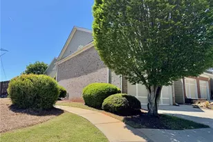 1598 Gardner Park Dr, Lawrenceville, GA 30043 - Photo 2