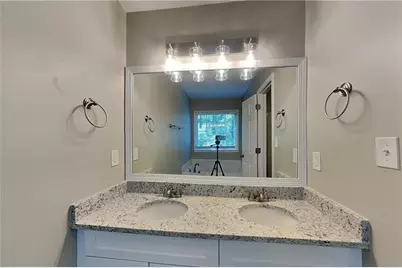 122 Sherwood Forest Drive, Douglasville, GA 30134 - Photo 6
