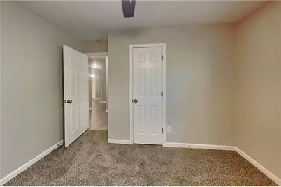 122 Sherwood Forest Drive, Douglasville, GA 30134 - Photo 10