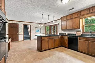 2955 Ascot Ln, Roswell, GA 30076 - Photo 20