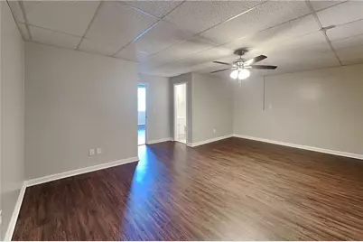 3059 Vineyard Way SE, Smyrna, GA 30082 - Photo 4