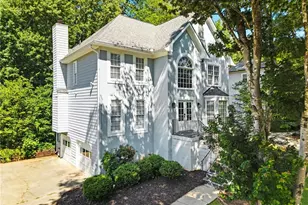 608 Adam Cir, Woodstock, GA 30188 - Photo 2