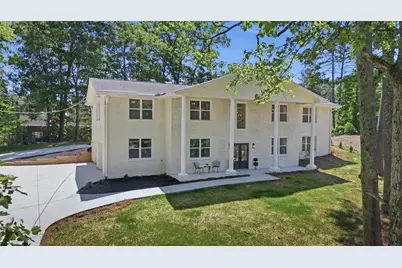 2831 Bettis Court, Marietta, GA 30066 - Photo 2