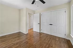 2884 Ben Hill Rd, East Point, GA 30344 - Photo 16