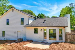 4084 Dollar Cir, Suwanee, GA 30024 - Photo 6