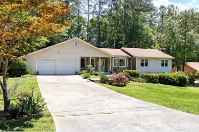 390 Sarsen Trail NW, Marietta, GA 30064 - Photo 2