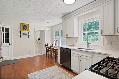 390 Sarsen Trail NW, Marietta, GA 30064 - Photo 18