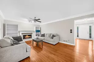 350 Oak Terrace, Alpharetta, GA 30009 - Photo 10