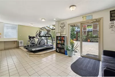 2285 Peachtree Road NE #404, Atlanta, GA 30309 - Photo 8
