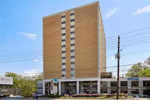 2285 Peachtree Rd NE, Atlanta, GA 30309 - Photo 2