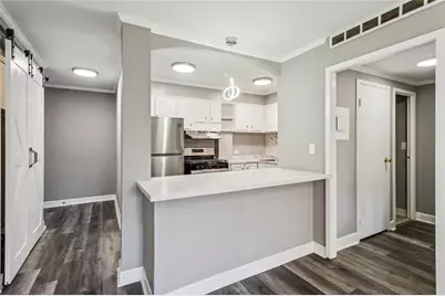2285 Peachtree Road NE #404, Atlanta, GA 30309 - Photo 4