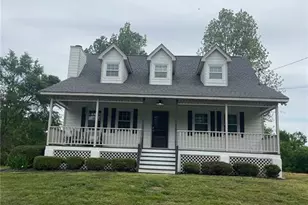 126 Findley Road NE, Rydal, GA 30171 - Photo 1