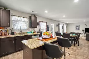 424 Toronto Cir, Hampton, GA 30228 - Photo 8