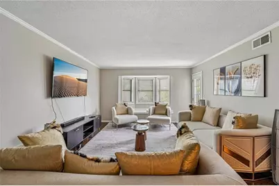 6851 Roswell Road #D21, Atlanta, GA 30328 - Photo 4
