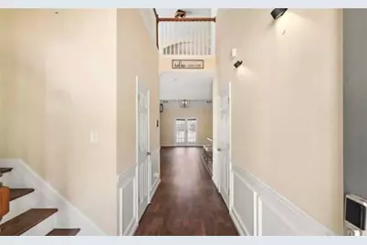 2162 Capella Circle SW, Atlanta, GA 30331 - Photo 2