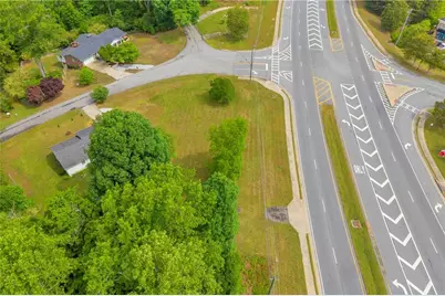 4004 Winder Highway, Flowery Branch, GA 30542 - Photo 6