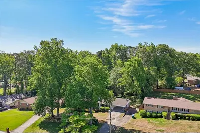 2922 Laura Lane, Lithia Springs, GA 30122 - Photo 38