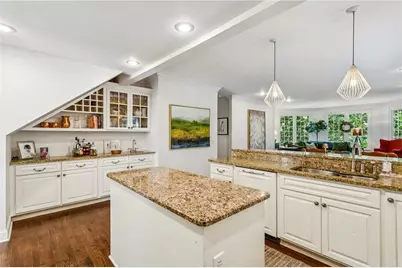 935 Glenbrook Drive NW, Atlanta, GA 30318 - Photo 8