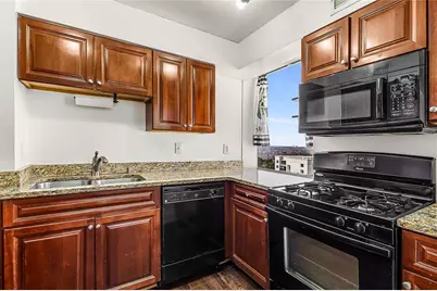 2479 Peachtree Road NE #1716, Atlanta, GA 30305 - Photo 22
