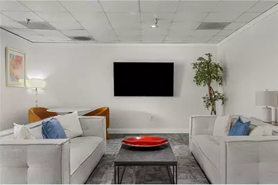 2479 Peachtree Road NE #1716, Atlanta, GA 30305 - Photo 38