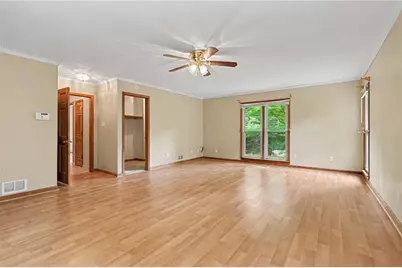 3135 Heritage Crossing Drive, Buford, GA 30519 - Photo 6