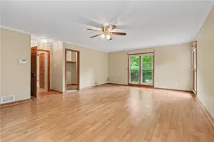 3135 Heritage Crossing Dr, Buford, GA 30519 - Photo 6