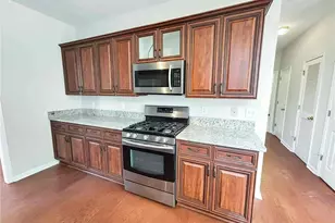 2562 Fairlawn Downs NW, Kennesaw, GA 30144 - Photo 10