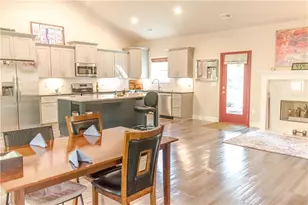 115 Sourwood Dr, Mansfield, GA 30055 - Photo 14