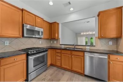 6233 Greenstone Circle, Hoschton, GA 30548 - Photo 10