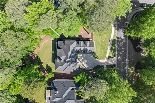 4255 Laurel Grove Trce, Suwanee, GA 30024 - Photo 2