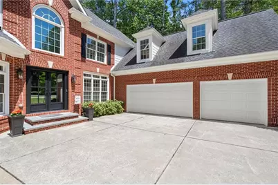 4255 Laurel Grove Trace, Suwanee, GA 30024 - Photo 4