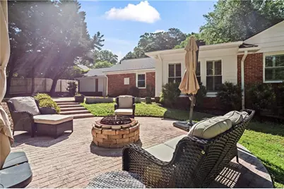 5618 Sherrell Drive, Atlanta, GA 30342 - Photo 32