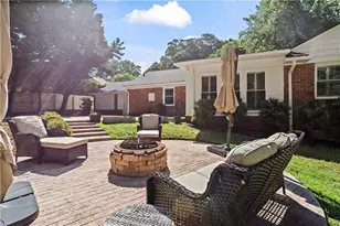 5618 Sherrell Dr, Atlanta, GA 30342 - Photo 32
