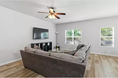 7839 Rock Rose Lane, Fairburn, GA 30213 - Photo 6