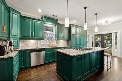 2230 Lenox Walk NE, Brookhaven, GA 30319 - Photo 8
