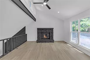 1882 Winding Creek Ln SW, Marietta, GA 30064 - Photo 12