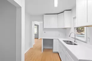 1347 Westmont Rd SW, Atlanta, GA 30311 - Photo 4