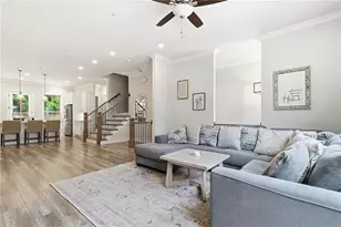 417 Bishop Ln, Woodstock, GA 30188 - Photo 4