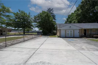724 King Road, Riverdale, GA 30274 - Photo 4