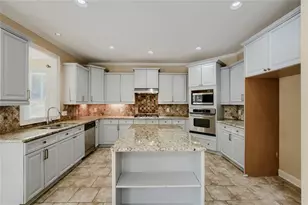 21 Wild Oat Ct, Grayson, GA 30017 - Photo 16