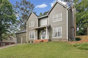 994 Coach House Dr, Tucker, GA 30084 - Photo 2