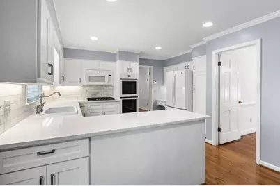 6770 River Springs Lane, Atlanta, GA 30328 - Photo 34