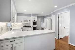 6770 River Springs Ln, Atlanta, GA 30328 - Photo 34