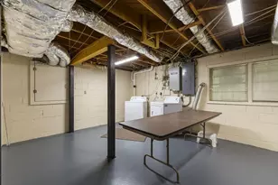 6770 River Springs Ln, Atlanta, GA 30328 - Photo 38