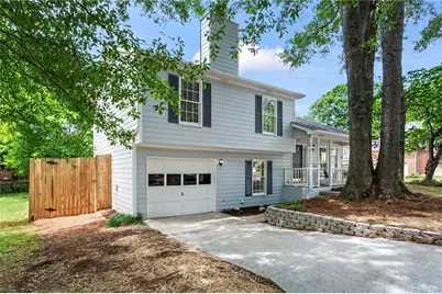 2771 Royal Bluff, Decatur, GA 30030 - Photo 4