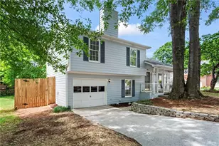 2771 Royal Bluff, Decatur, GA 30030 - Photo 4